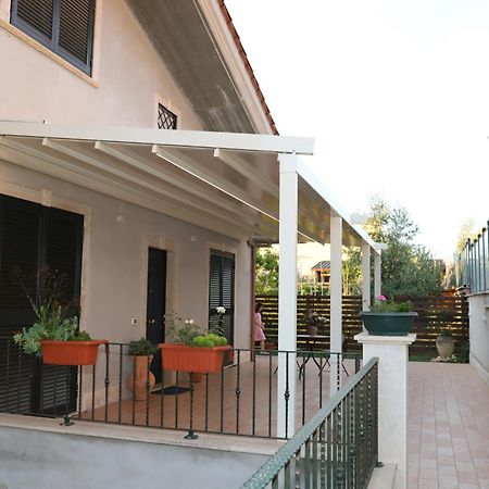 Villa Silvia Marco Simone Exterior photo